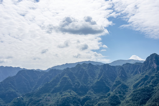 笔架山