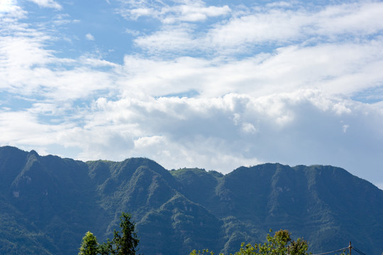 笔架山