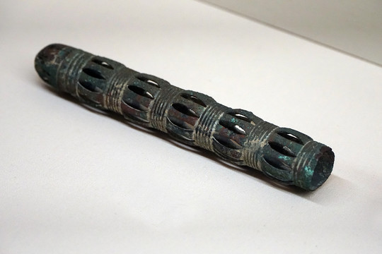 沙井文化竹节状铜针筒