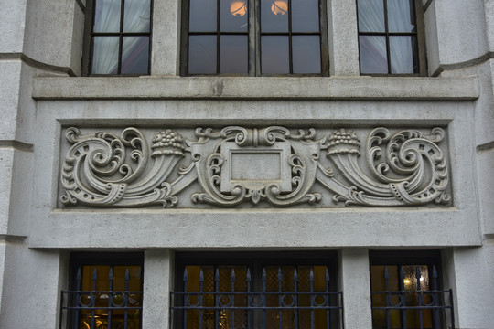 欧式建筑门窗浮雕