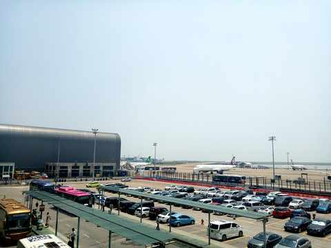 机场公交站