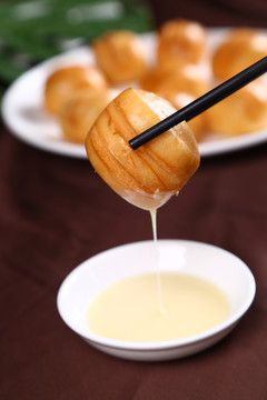黄金炸馒头