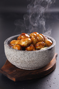 石锅焗口蘑