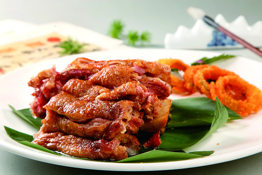 香酥肴蹄