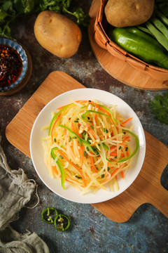 家常土豆丝