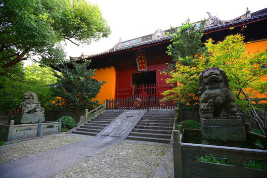 杭州西湖景区净慈寺