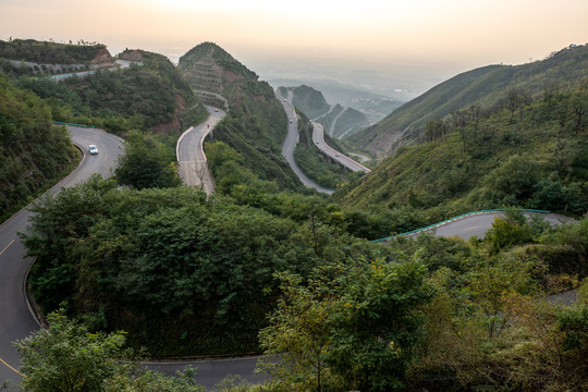 环山路