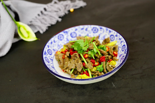 小炒黄牛肉
