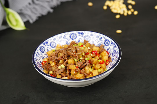 酸辣鸡杂