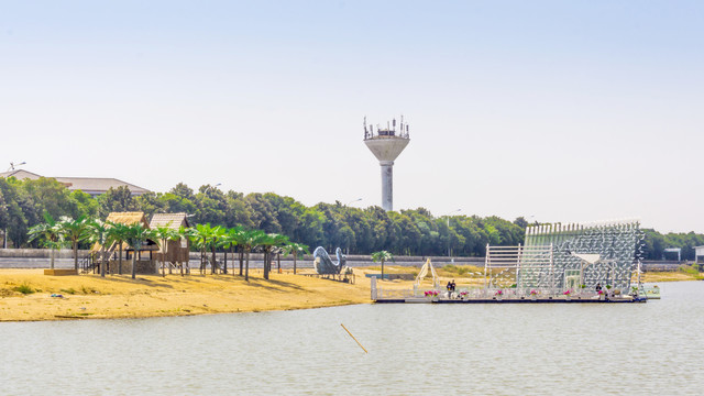 千龙湖湖畔风景