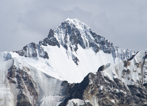 天山高峰