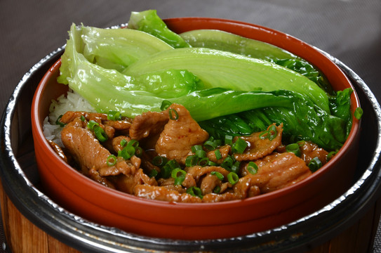 肉片饭