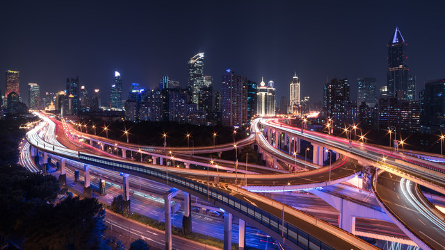 立交桥夜景