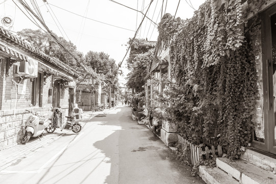 济南老街黑白照片