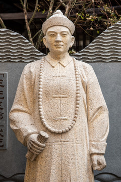 桂林八状元雕像