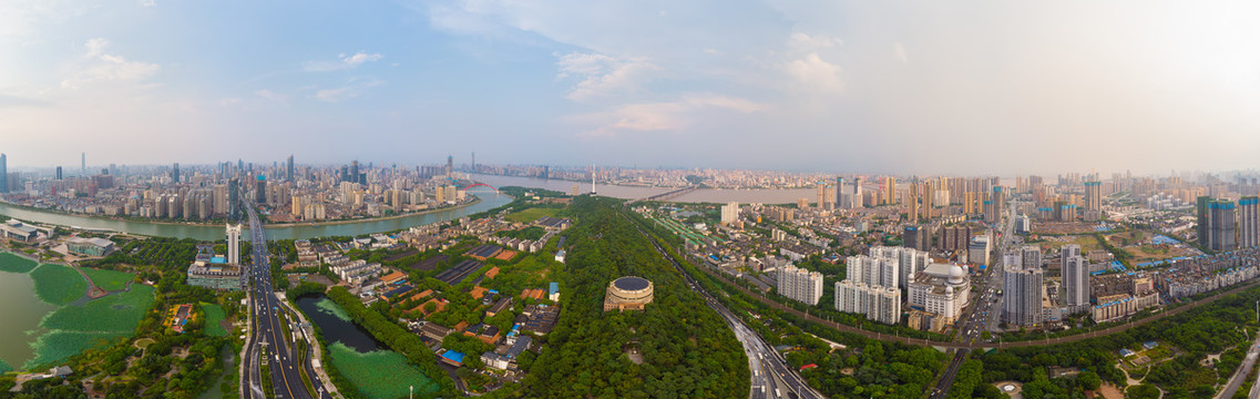 武汉夏日城市航拍风光