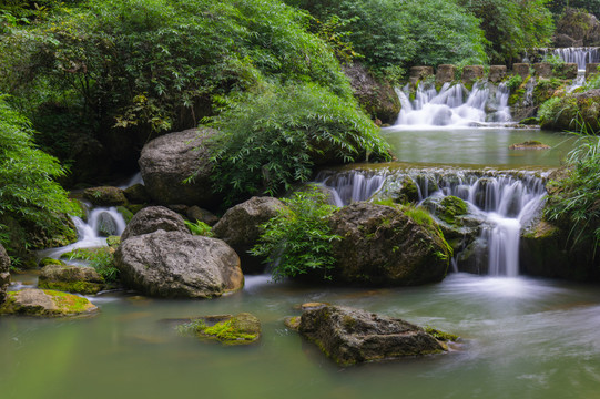 宜昌三峡大瀑布风景区夏日风光