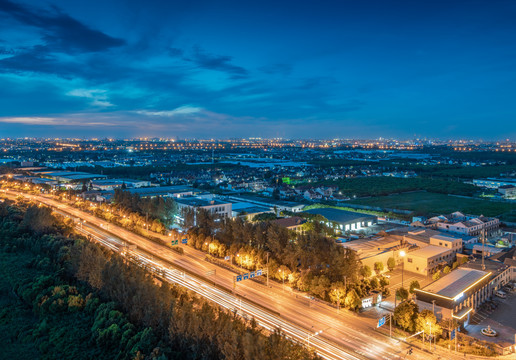 上海城郊城市夜景
