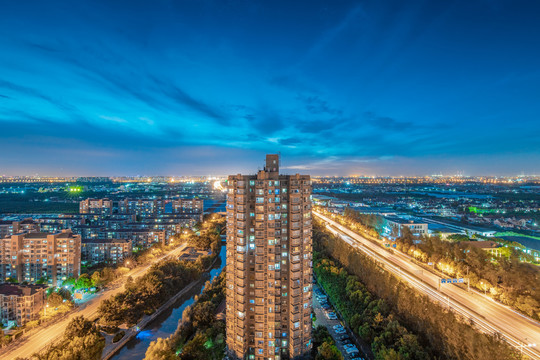 上海城郊城市夜景