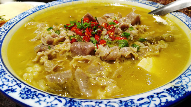 酸汤牛肉
