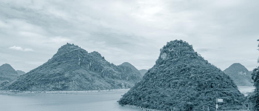 水墨山水