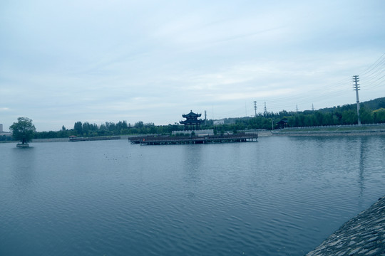 渑池县涧河生态公园