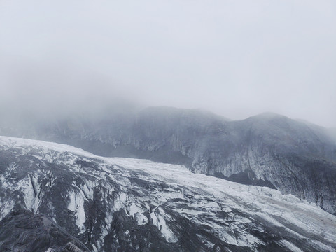 玉龙雪山