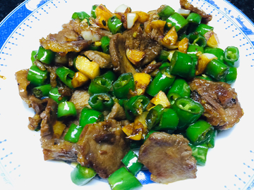 辣椒小炒肉