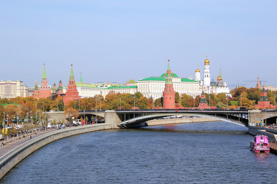 莫斯科河克林姆林宫红场城墙教堂
