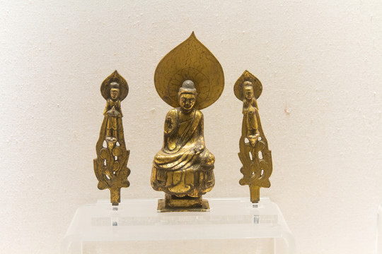上海博物馆隋代佛鎏金铜像