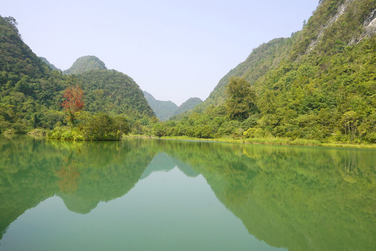 荔波小七孔上己定湖