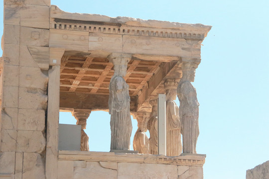 雅典卫城伊瑞克提翁神庙少女柱