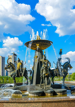 哈萨克斯坦博物馆前古代骑士喷泉