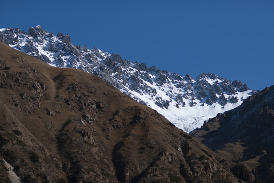 雪山