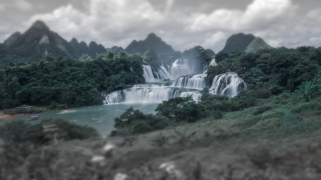 水墨山水