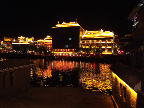 贵州镇远古镇夜景