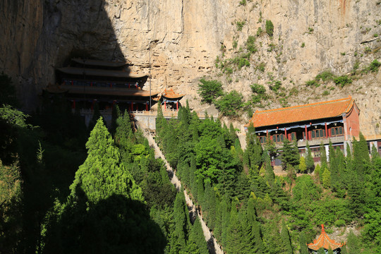 晋中介休绵山风景区洞玄宫