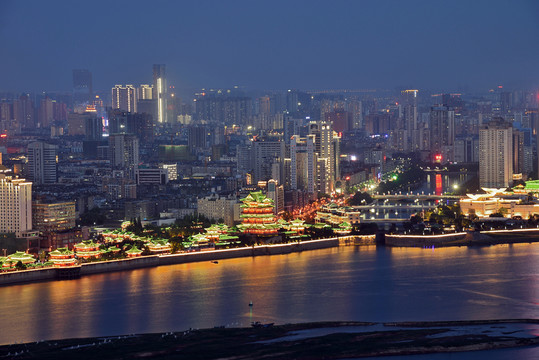 南昌赣江滕王阁城市风光夜景