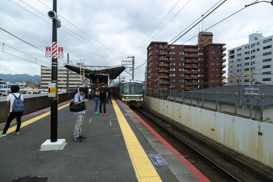 日本京都快轨铁路车站