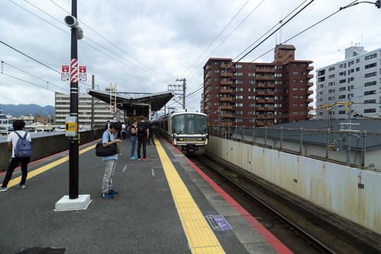 日本京都快轨铁路车站