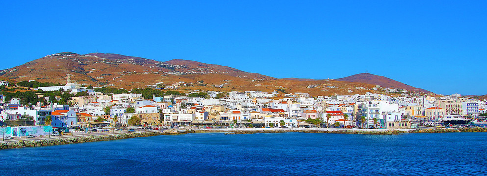 希腊蒂诺斯岛港口爱琴海