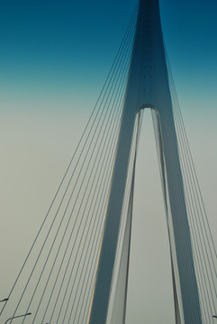 桥