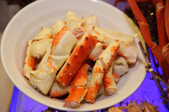 蟹腿海鲜自助餐
