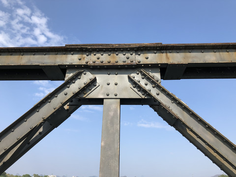 钢结构铁路桥框架钢铁绞架