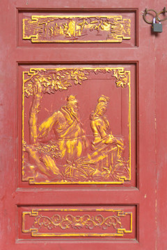 元通古镇广东会馆的人物金漆木雕