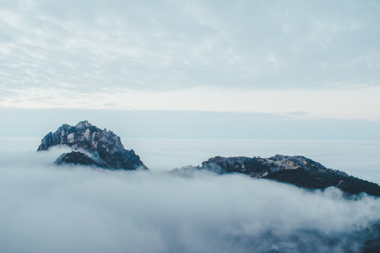 远山云海