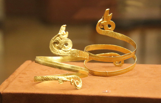 希腊国家考古博物馆蛇镯子首饰