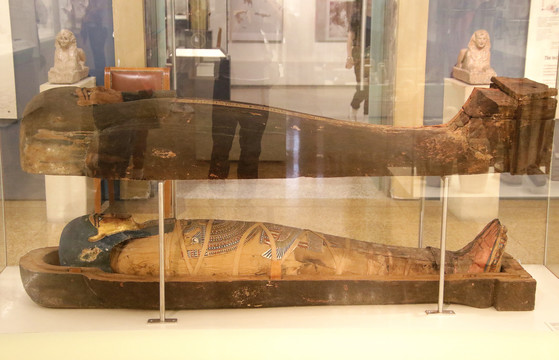 古埃及木乃伊棺材