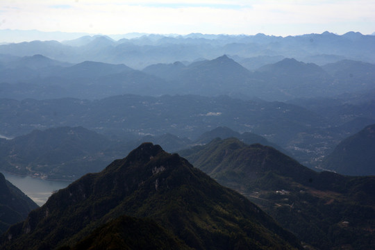 长阳天柱山