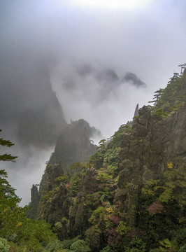 安徽黄山山脉云雾